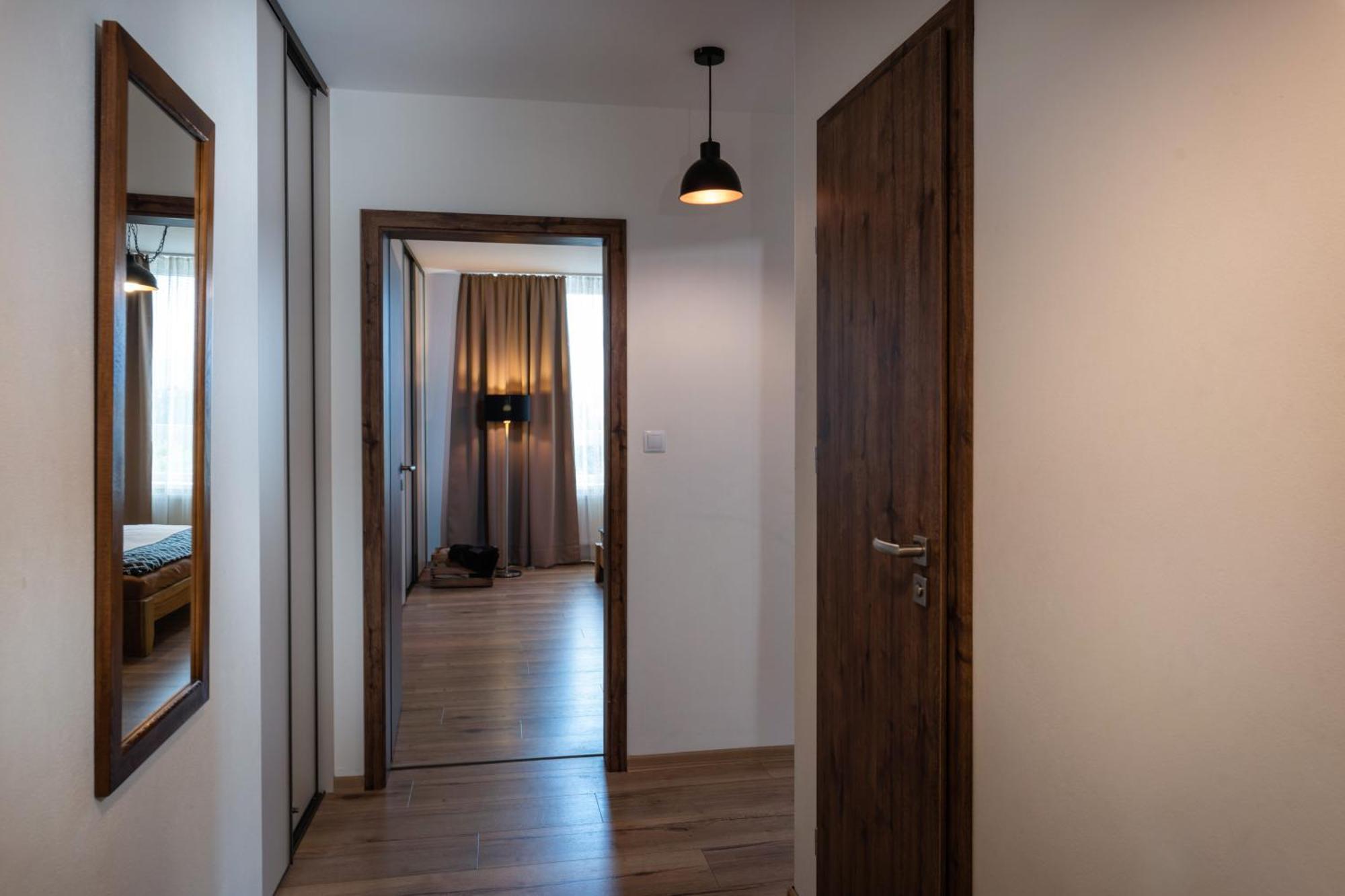 A-Partman Sk - Main Square - Private Parking - Mountain View - Top Floor - 82 M2 Попрад Экстерьер фото