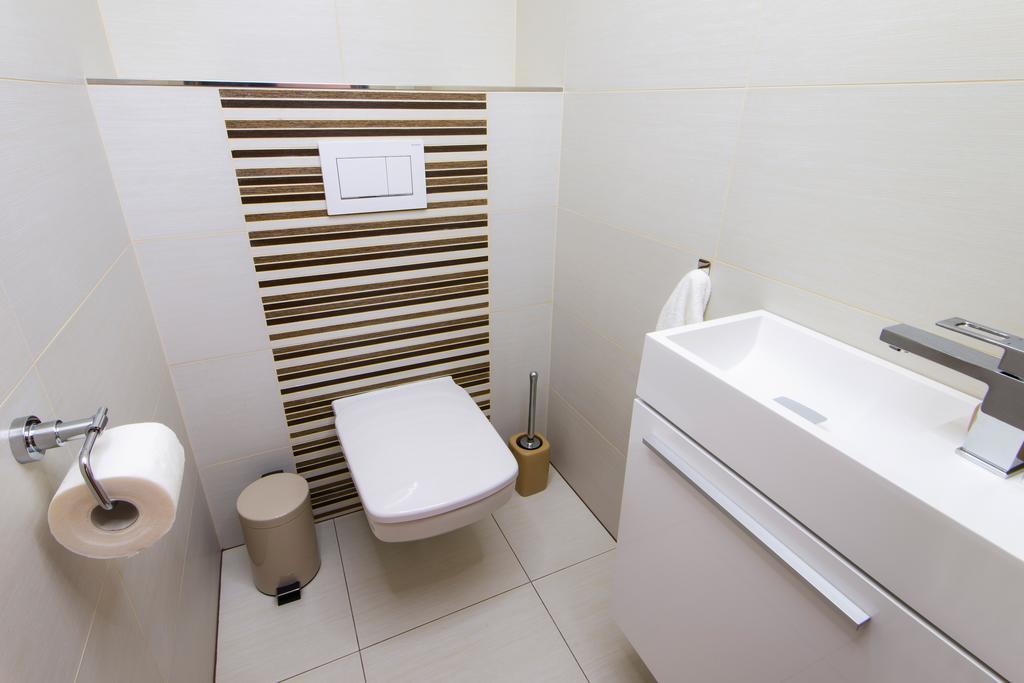 A-Partman Sk - Main Square - Private Parking - Mountain View - Top Floor - 82 M2 Попрад Экстерьер фото
